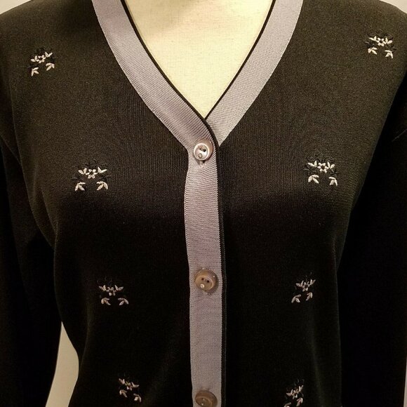 Fashionique Tops - FASHIONIQUE Womens Top Shirt Black Embroidered